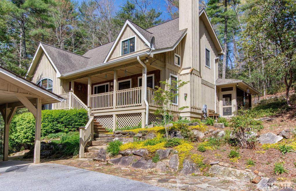 216 Whisper Lake Drive - Photo 1