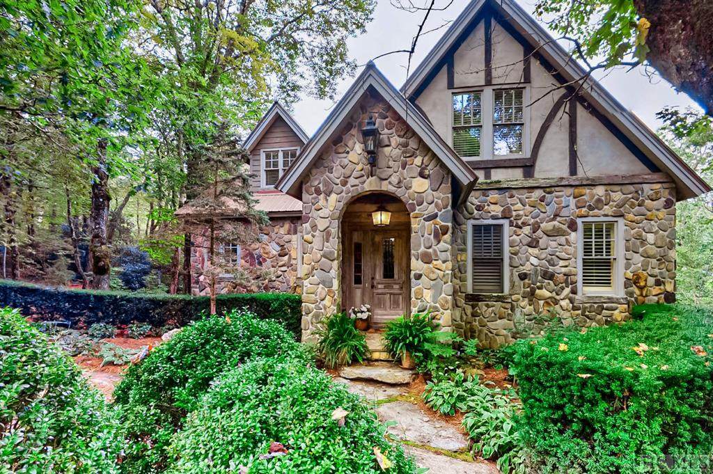 1214 High Gate Road - Photo 1