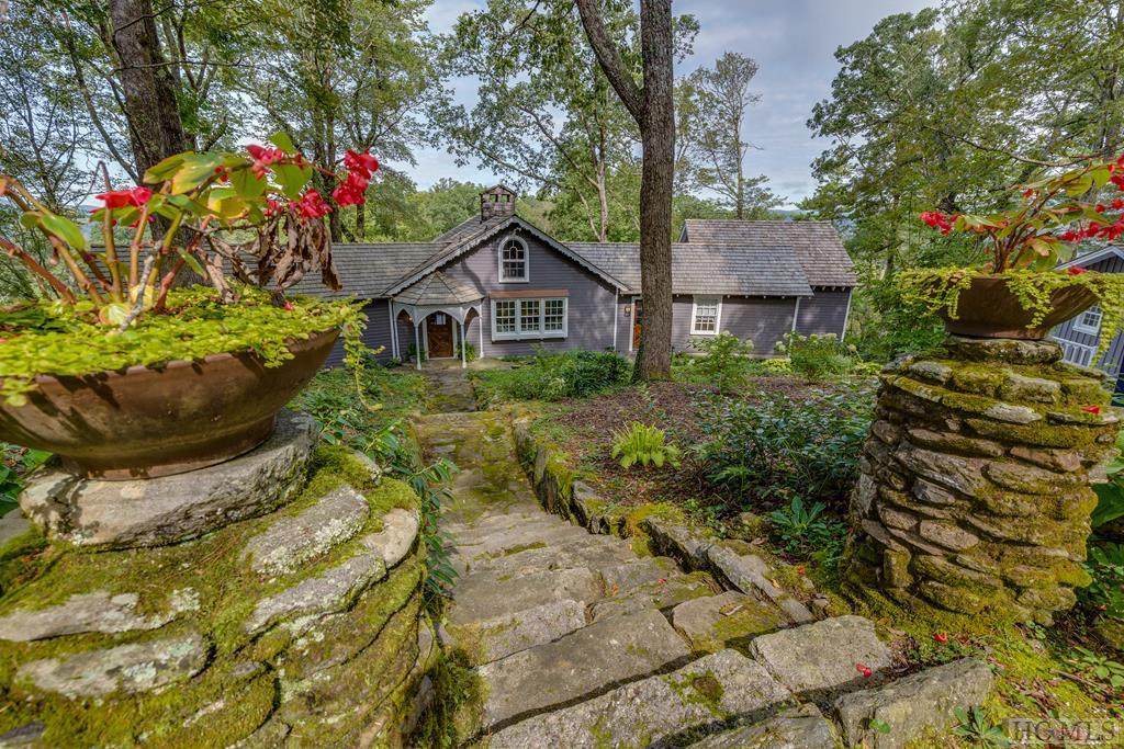 525 Satulah Road - Photo 1