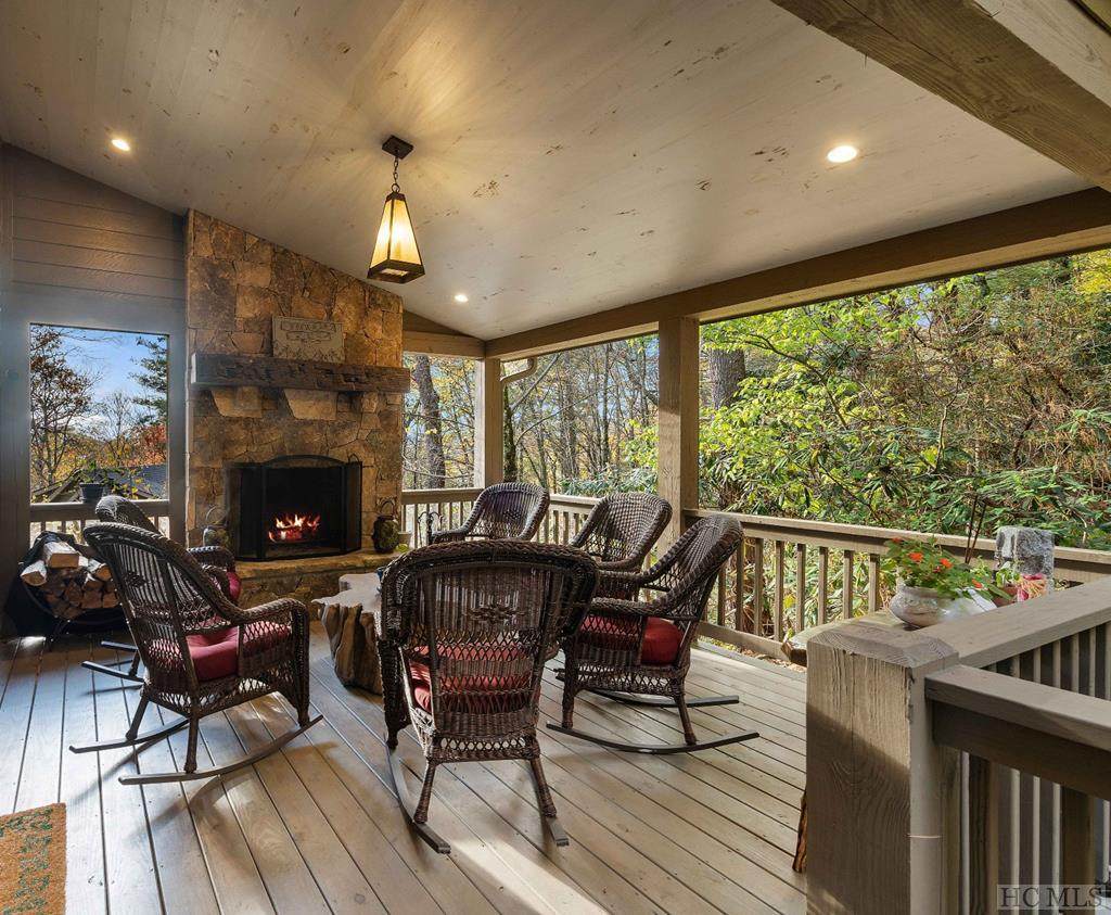 14 East Forest Way - Photo 1