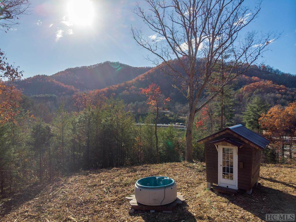 108 Glenn Cabe Rd - Photo 1