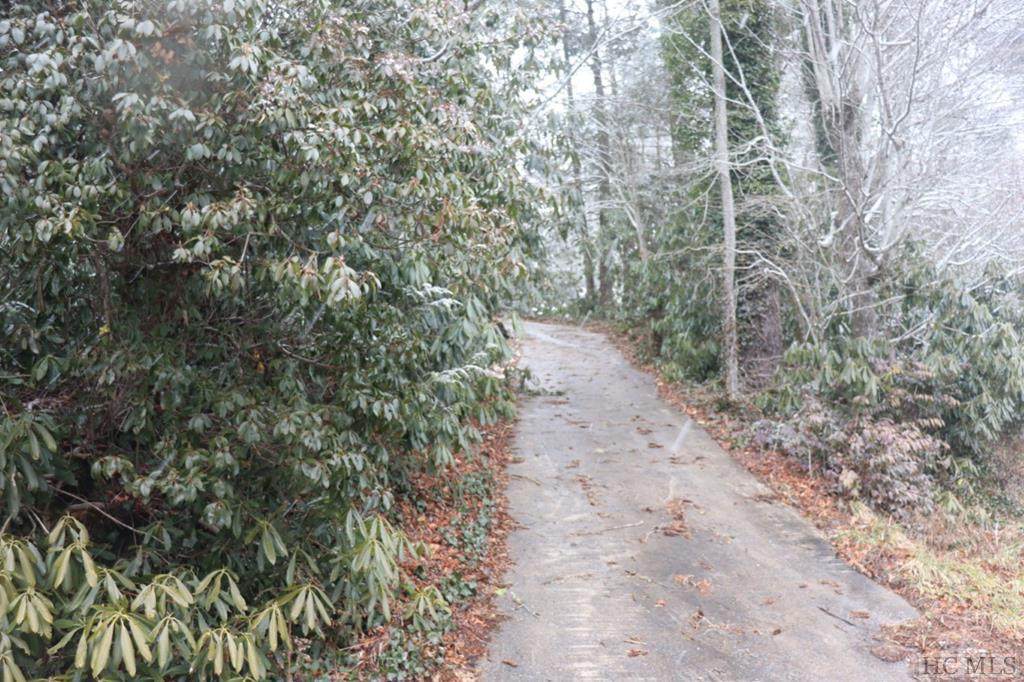 100 Hicks Road - Photo 1