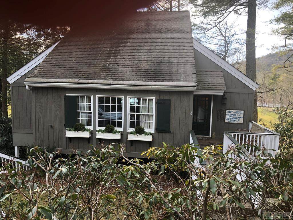 56 North Hemlock Drive - Photo 1
