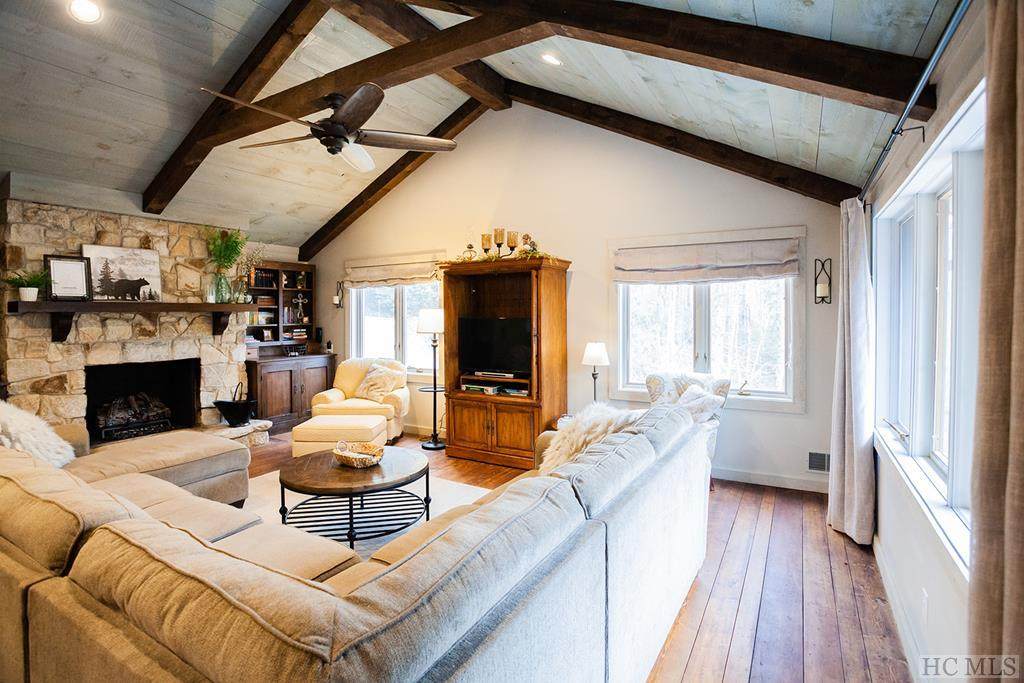 915 Cashiers Lake Road - Photo 1