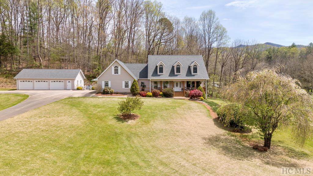 172 Mountain Breeze Road - Photo 1