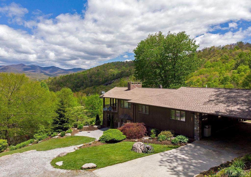 1407 Wolf Mountain Road - Photo 1