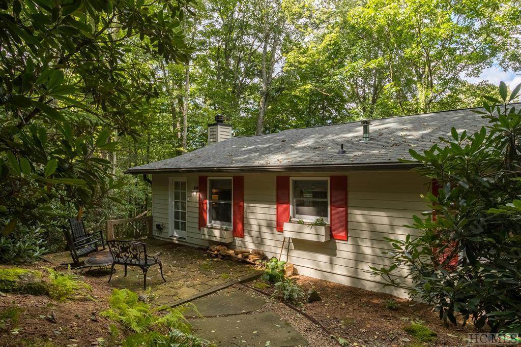 13 Red Bird Lane - Photo 1