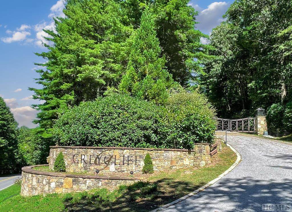 39 Greycliff Mountain Drive - Photo 1