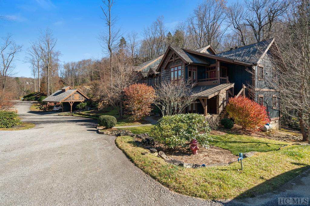 468 Birchwood Drive - Photo 1