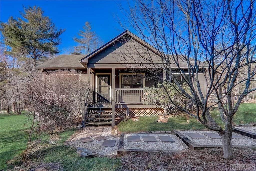 110 Weigela Lane - Photo 1