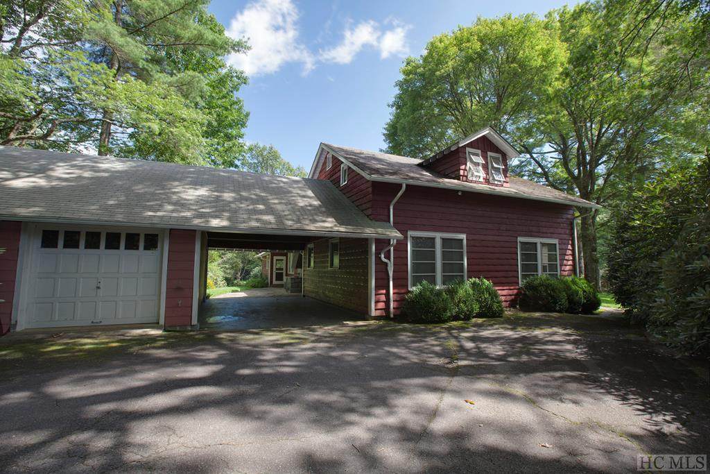 852 Dillard Road - Photo 1