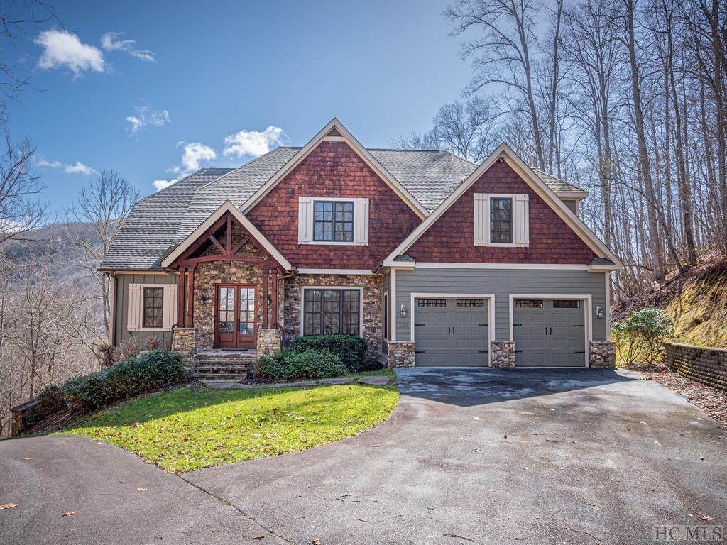 156 Brookwood Drive - Photo 1
