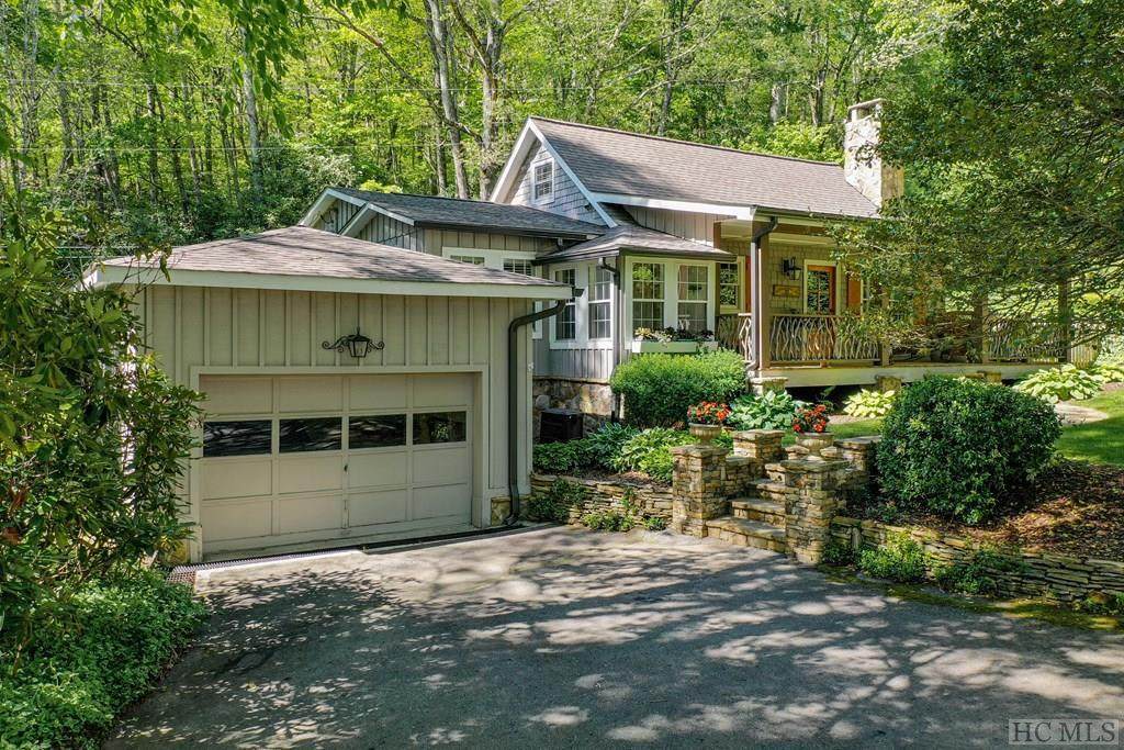 12 Azalea Road - Photo 1