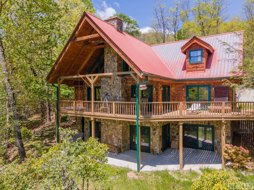 169 Saratoga Drive - Photo 1