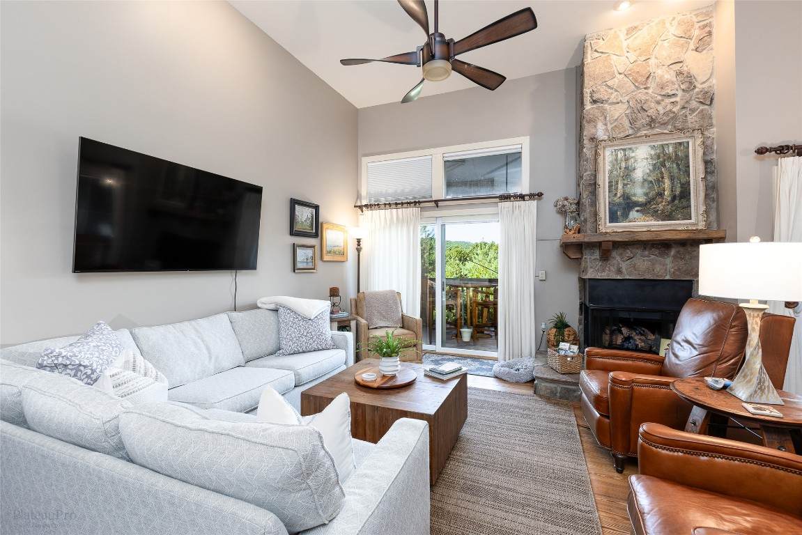 86 Racquet Club Villas Drive - Photo 1