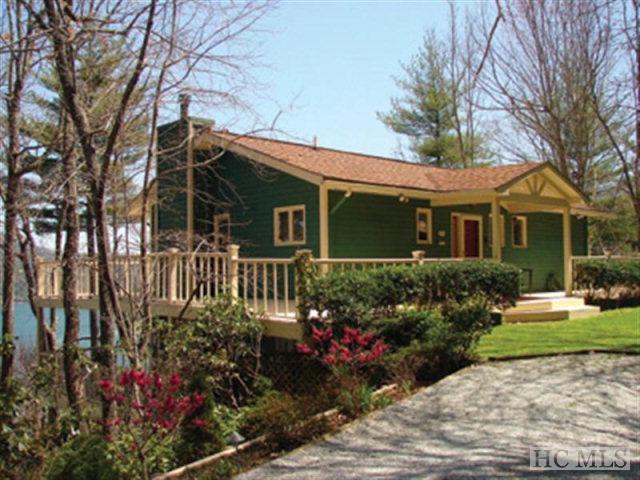 290 Glenshore Drive - Photo 1