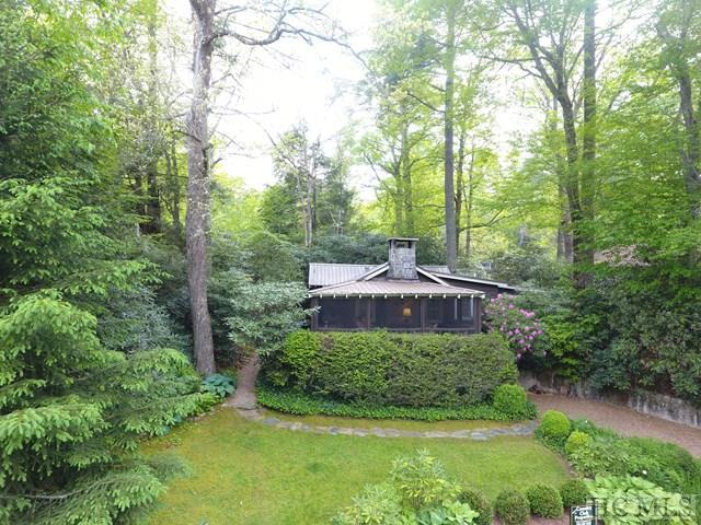 605 Cullasaja Drive - Photo 1