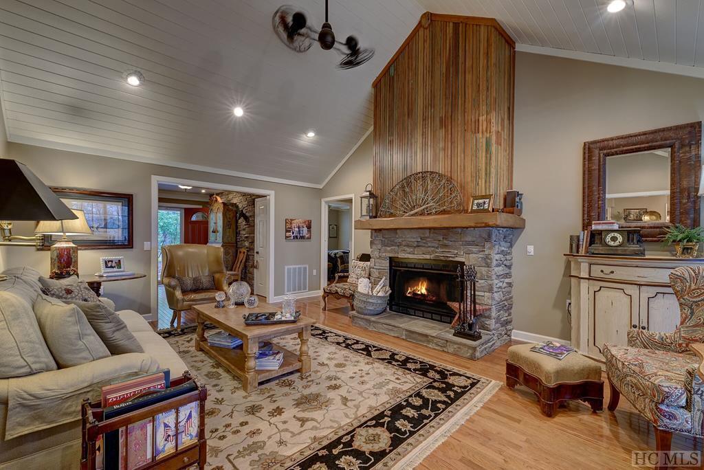 171 Ridge Lane - Photo 1