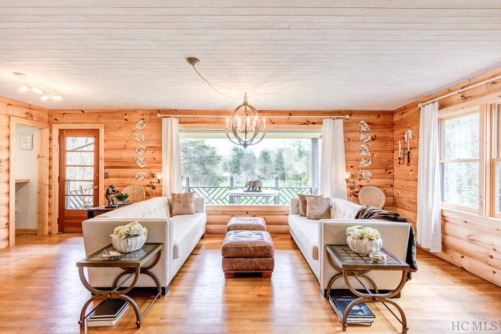 177 Crowe Drive - Photo 1