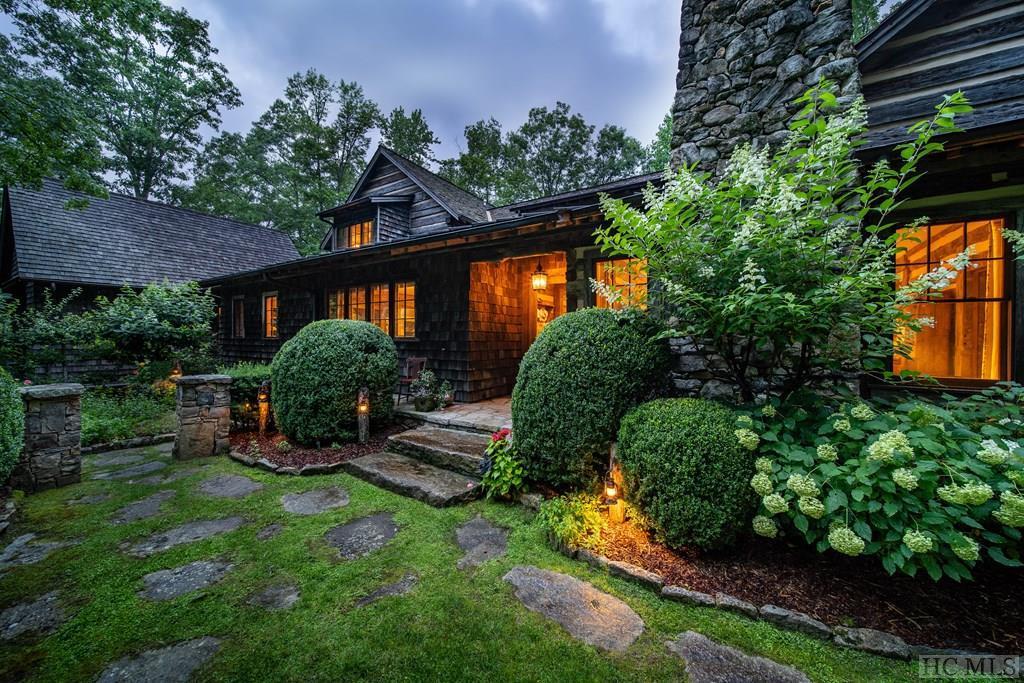 131 Bent Tree Lane - Photo 1