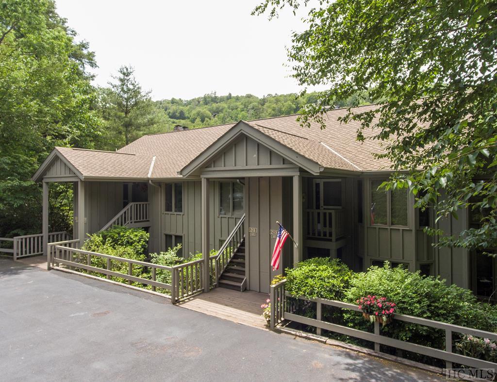 205 Chestnut Cove - Photo 1