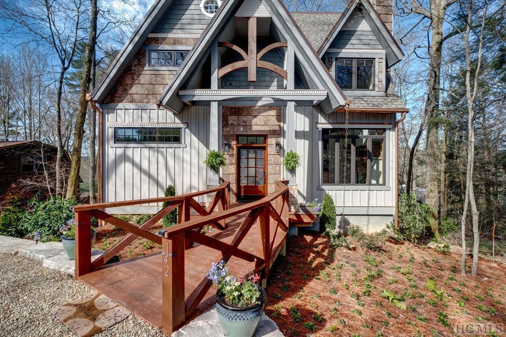142 Wyanoak Road - Photo 1