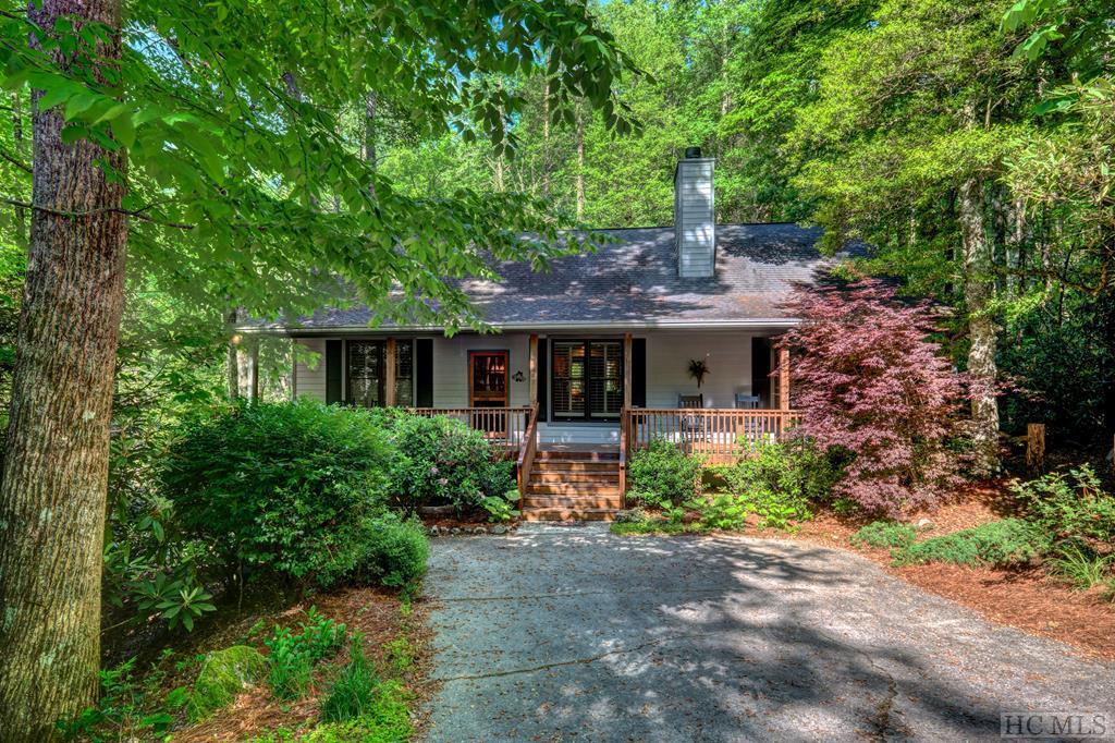 110 Sourwood Court - Photo 1