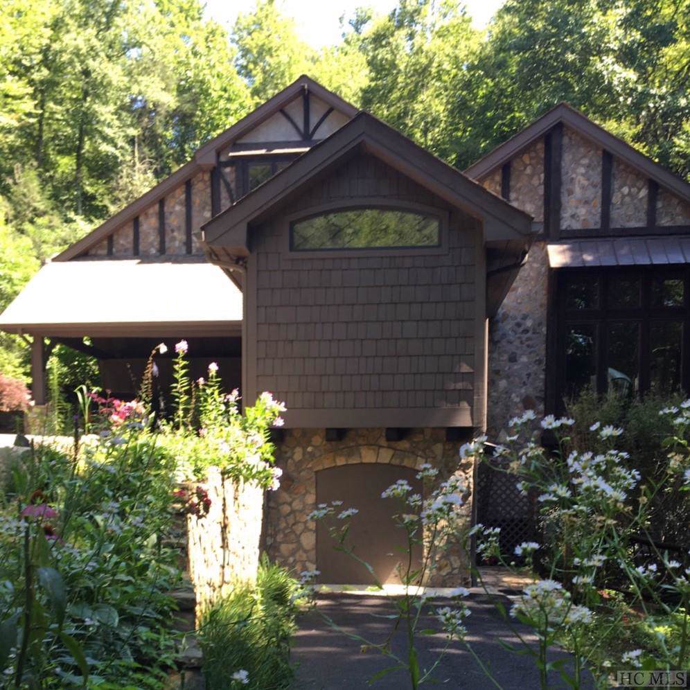 297 Crescent Trail - Photo 1