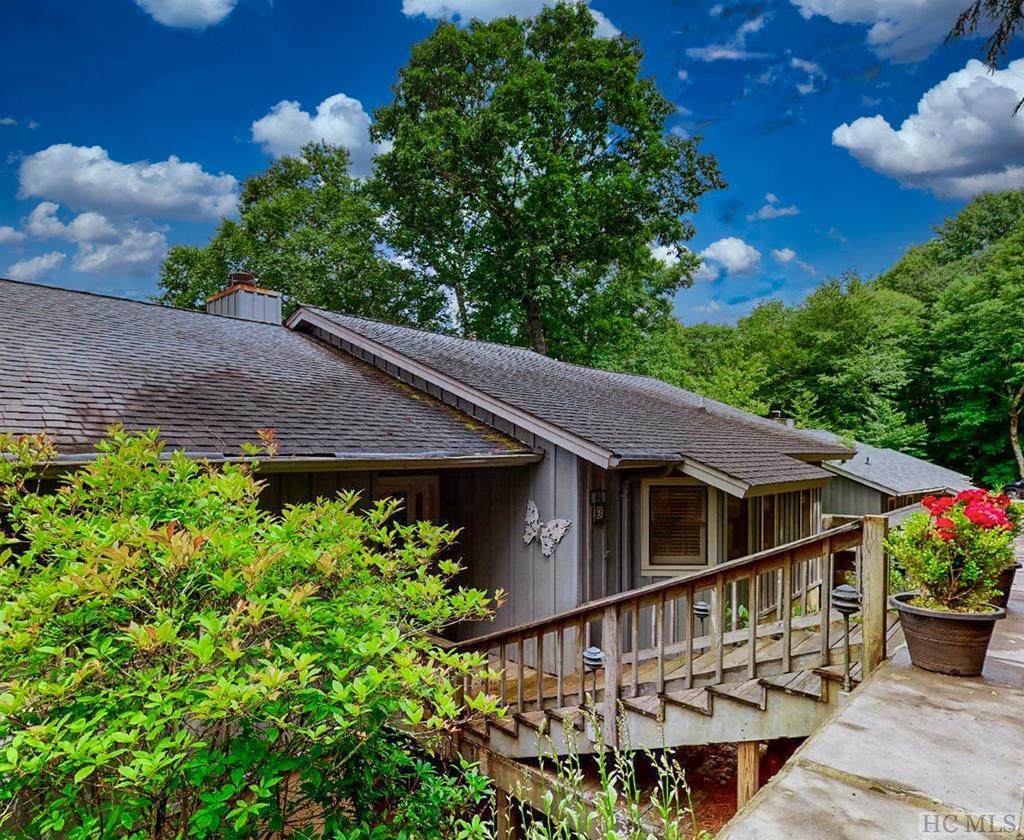 90 Ridge Lake Circle - Photo 1