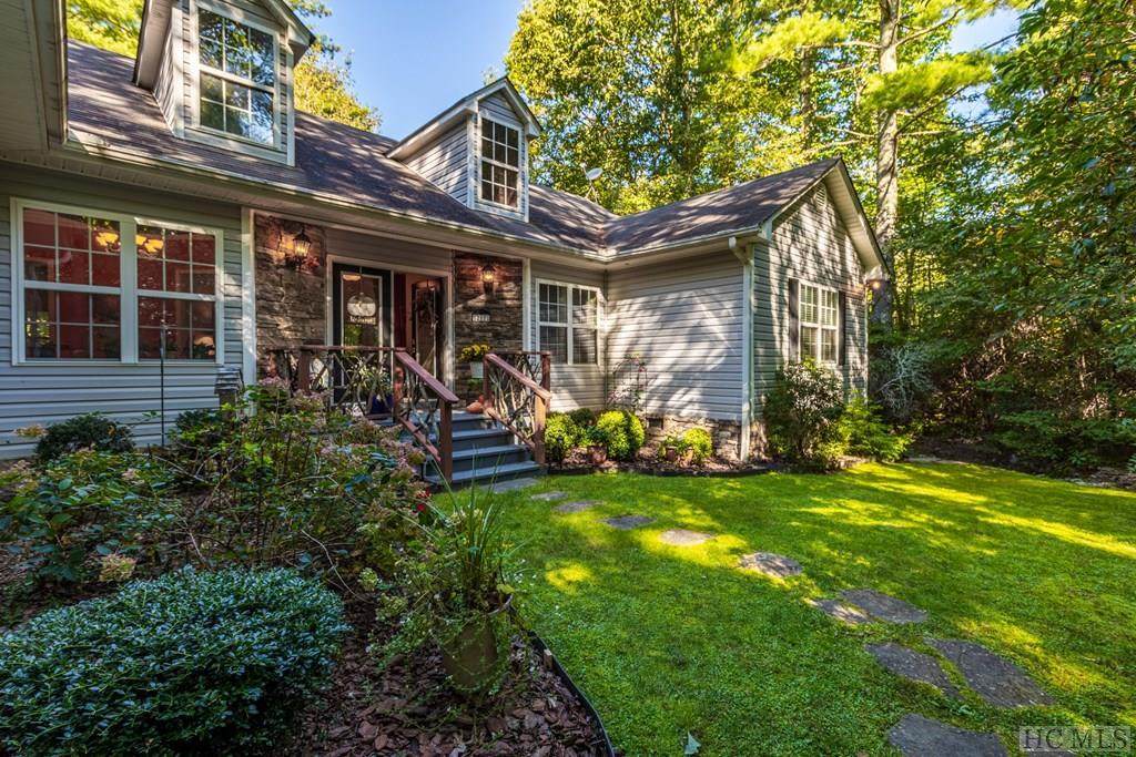 217 Crestwood Road - Photo 1