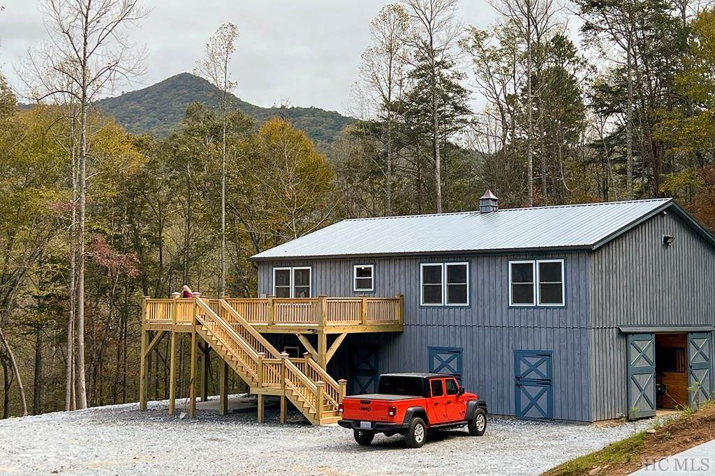 499 Middle Creek Road - Photo 1