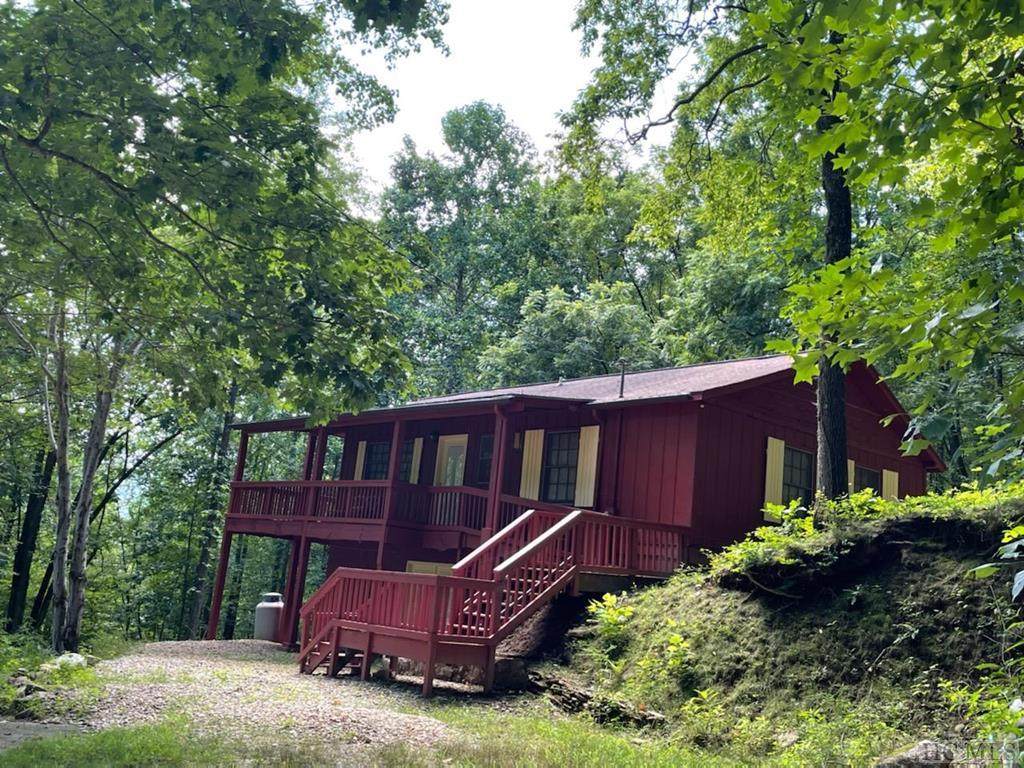 136 Quiet Creek Road - Photo 1