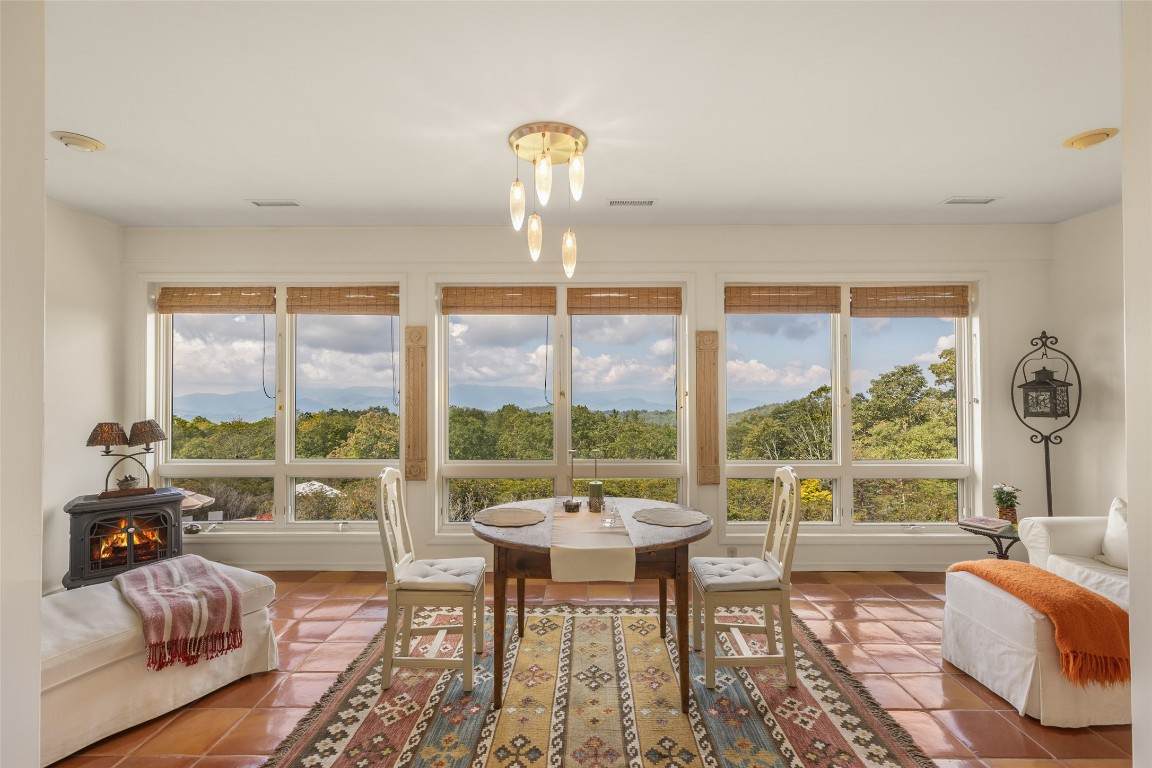 984 King Gap Road - Photo 1