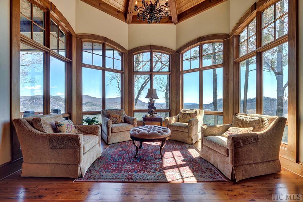 535 Ledgeview - Photo 1