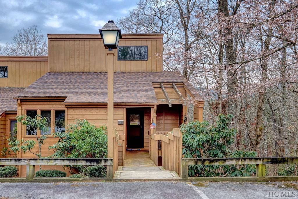 109 Emerald Ridge Road - Photo 1
