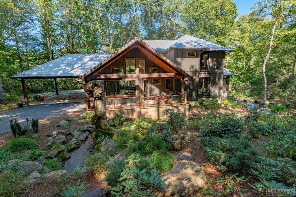 602 Moorewood Road - Photo 1