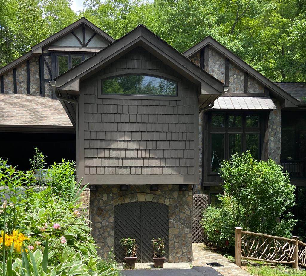 297 Crescent Trail - Photo 1