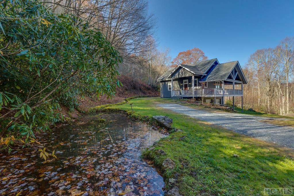 342 Umbrella Hill - Photo 1
