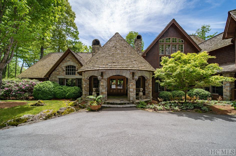 140 Sassafras - Photo 1