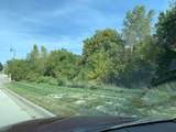 000 Twin Oaks Parkway - Photo 4