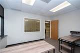 8320 Oak - 222 Trafficway - Photo 21