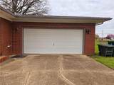 302 Linn Street - Photo 2