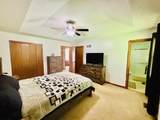 1125 Amesbury Avenue - Photo 14