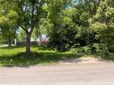 2105 10th Street - Photo 3