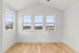 2207 47th Terrace - Photo 33