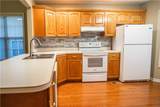 1618 The Oaks Street - Photo 7