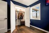 209 Hawthorn Street - Photo 22