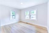 3312 Delavan Avenue - Photo 11