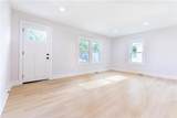 3312 Delavan Avenue - Photo 10