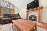 3004 Lakeview Terrace - Photo 9